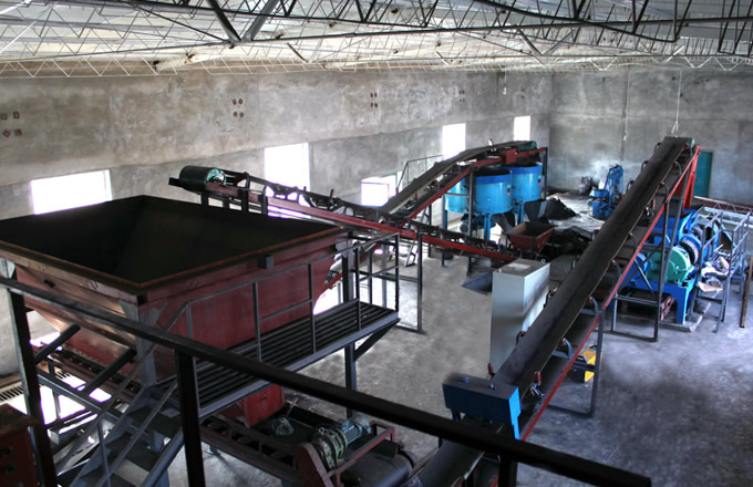 新西蘭干粉壓球機(jī)客戶(hù)